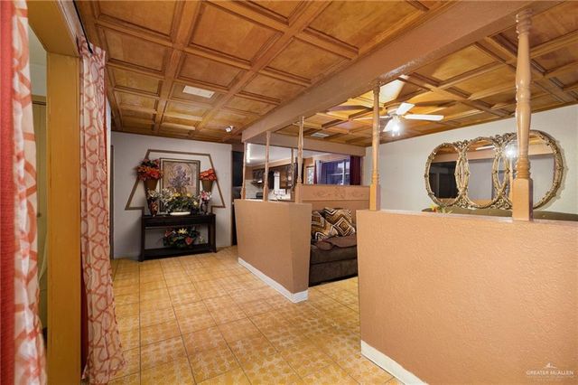 264 W Huisache Street, Rio Grande City, TX 78582