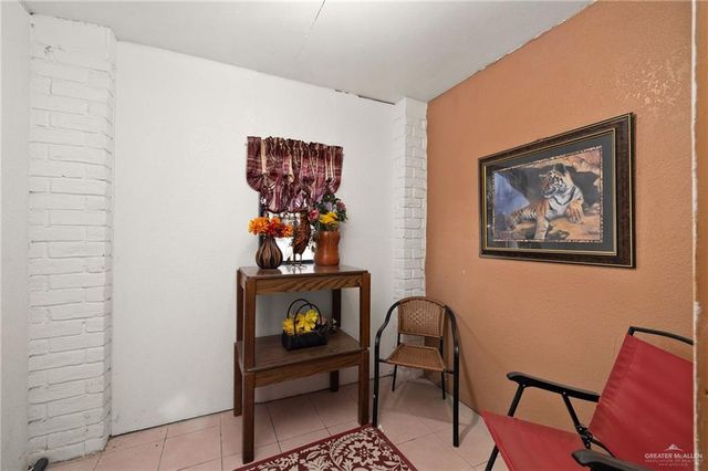 264 W Huisache Street, Rio Grande City, TX 78582