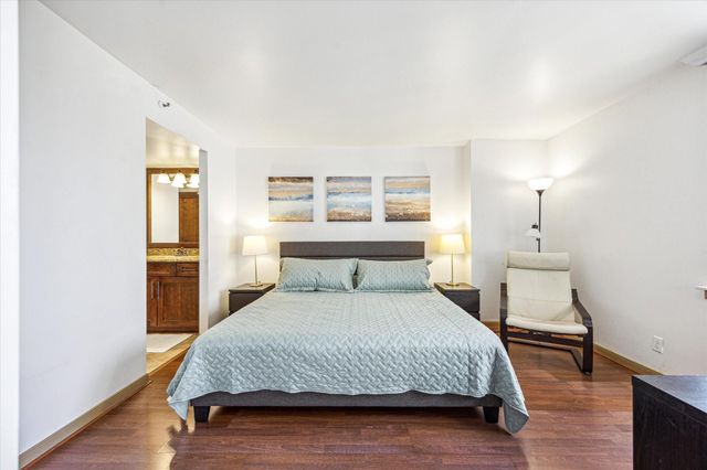 3525 Sage Road 1010, Houston, TX 77056