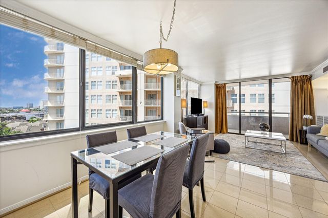 3525 Sage Road 1010, Houston, TX 77056