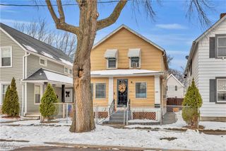 6016 Madison Avenue, Cleveland, OH 44102