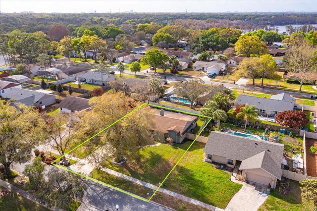 9237 SABAL PALM CIRCLE, Windermere, FL 34786