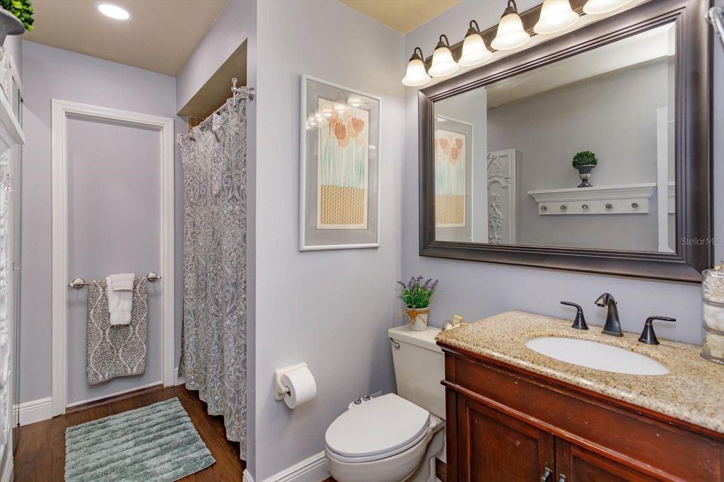 Image 28 of property listing at 9237 SABAL PALM CIRCLE, Windermere, FL 34786