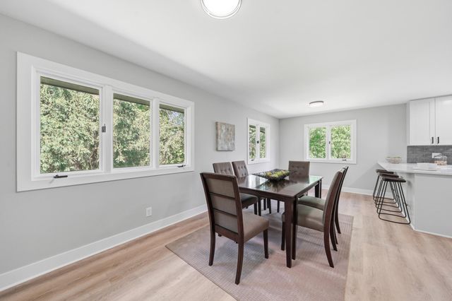 2882 Rice Creek Terrace, New Brighton, MN 55112