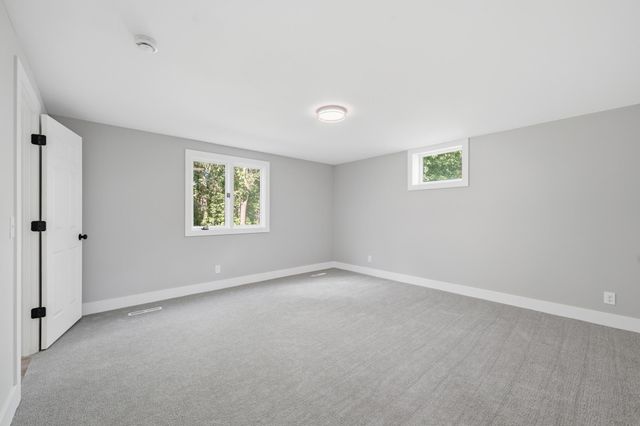 2882 Rice Creek Terrace, New Brighton, MN 55112