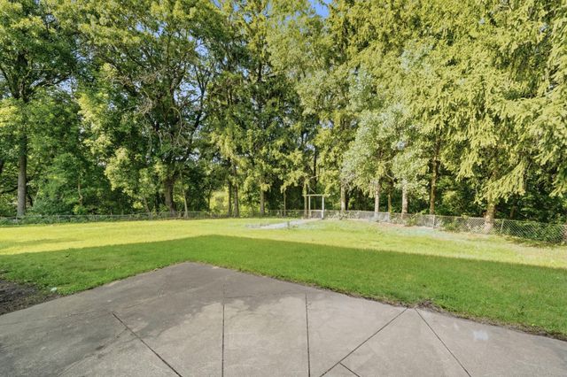 2882 Rice Creek Terrace, New Brighton, MN 55112