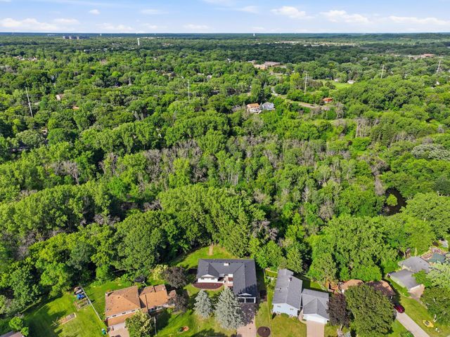 2882 Rice Creek Terrace, New Brighton, MN 55112