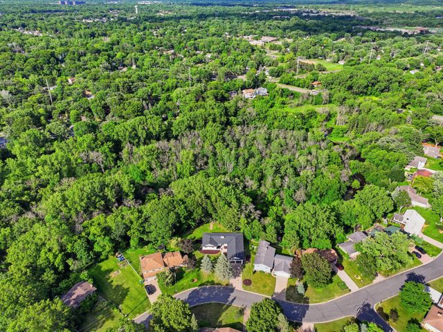 2882 Rice Creek Terrace, New Brighton, MN 55112