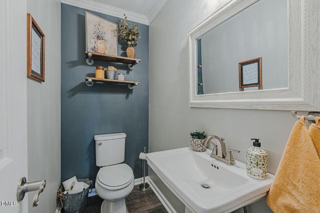 606 Driftwood Drive, Gibsonville, NC 27249