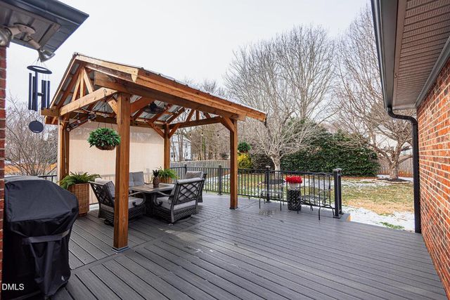 606 Driftwood Drive, Gibsonville, NC 27249