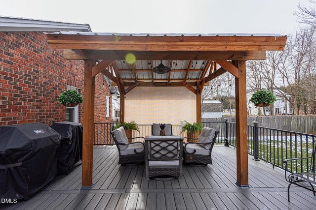 606 Driftwood Drive, Gibsonville, NC 27249