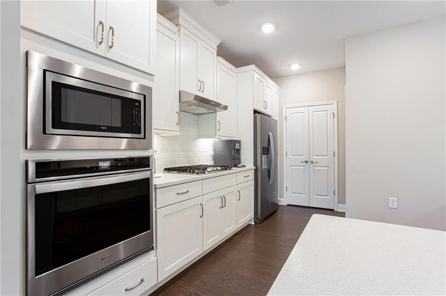 1601 Lexington Green Pines, Cumming, GA 30040