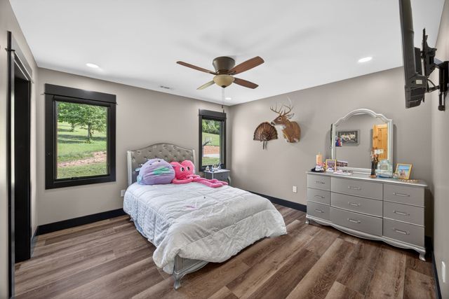 106 Pleasant Shade Lane, Monterey, TN 38574