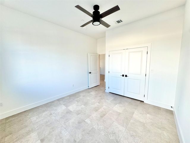 2102 Mechanic Street 204, Galveston, TX 77550