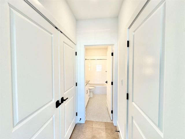 2102 Mechanic Street 204, Galveston, TX 77550