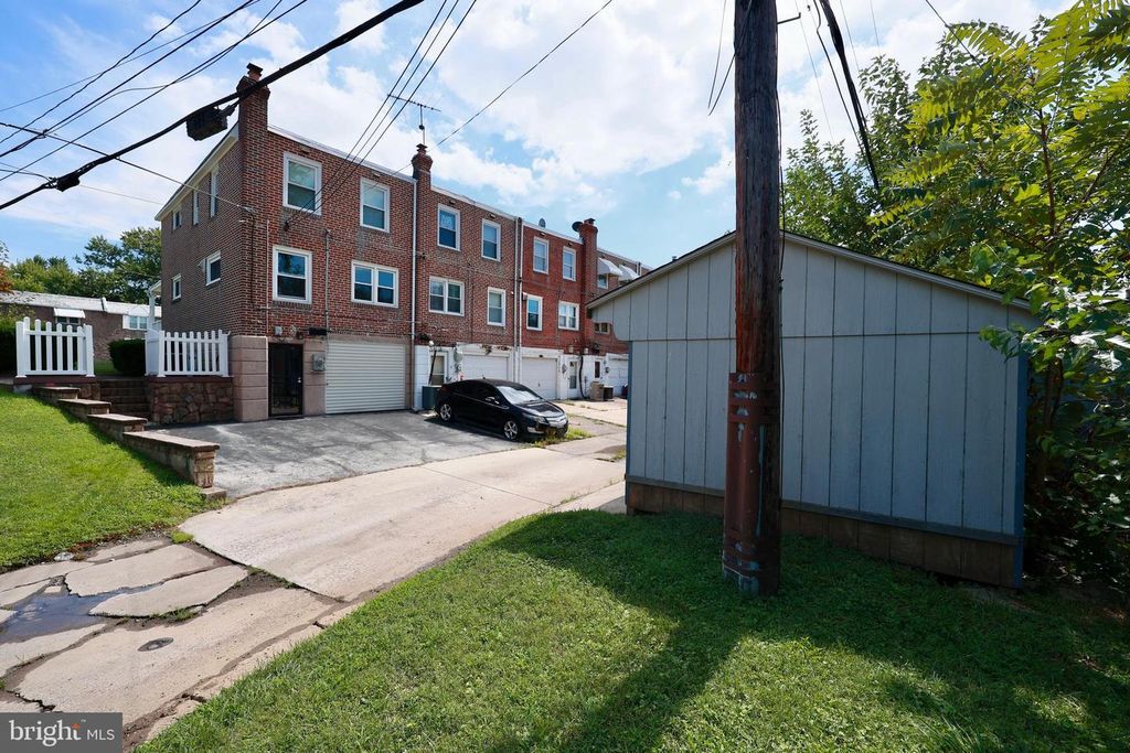 939 MAPLE AVE, GLENOLDEN, PA 19036 — photo 5