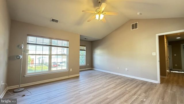 16932 GENTLE WOOD LN, Dumfries, VA 22026