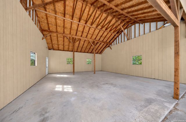 17840 HELOTES SPRINGS RD, Helotes, TX 78023