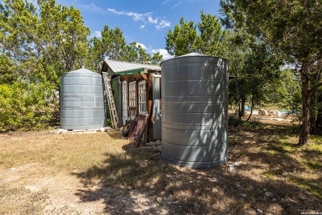 17840 HELOTES SPRINGS RD, Helotes, TX 78023