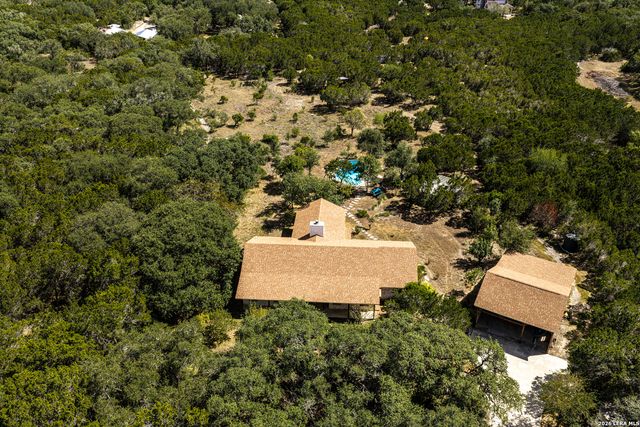 17840 HELOTES SPRINGS RD, Helotes, TX 78023