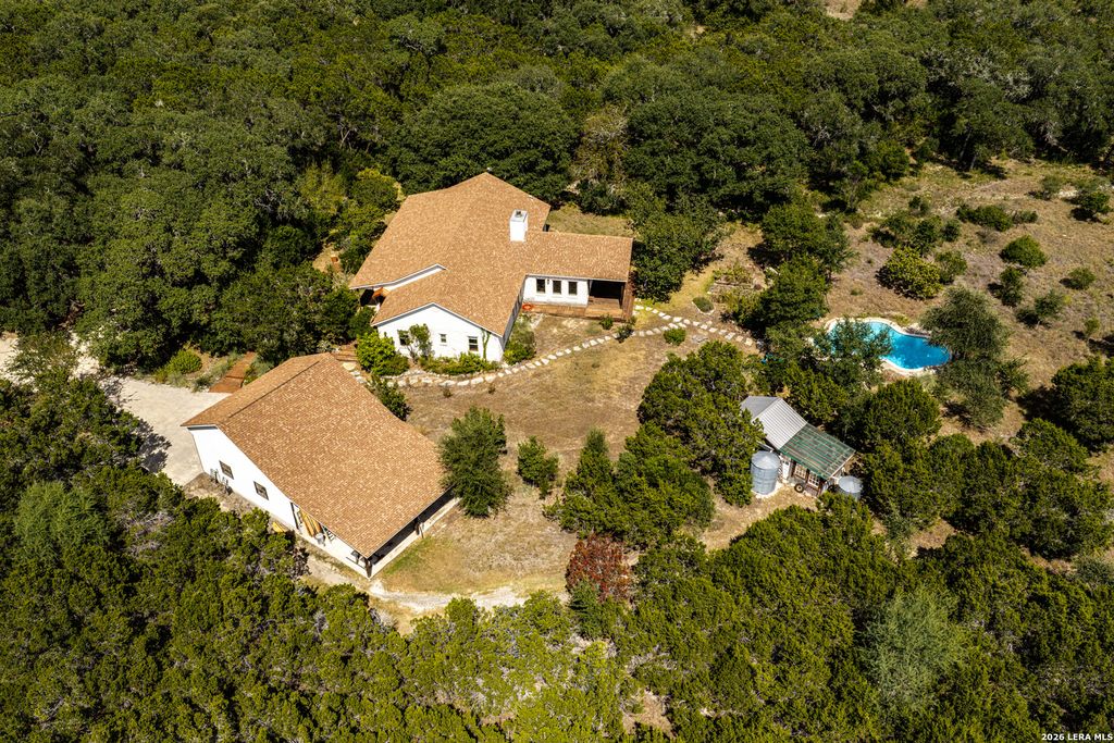 17840 HELOTES SPRINGS RD, Helotes, TX 78023