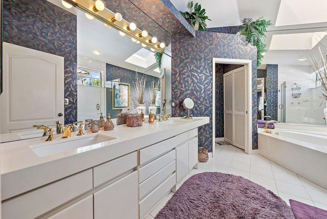 240 Eagleton Estate Boulevard, Palm Beach Gardens, FL 33418