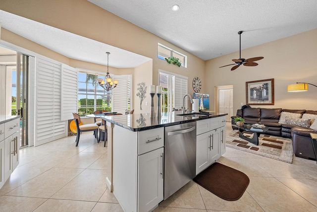 240 Eagleton Estate Boulevard, Palm Beach Gardens, FL 33418