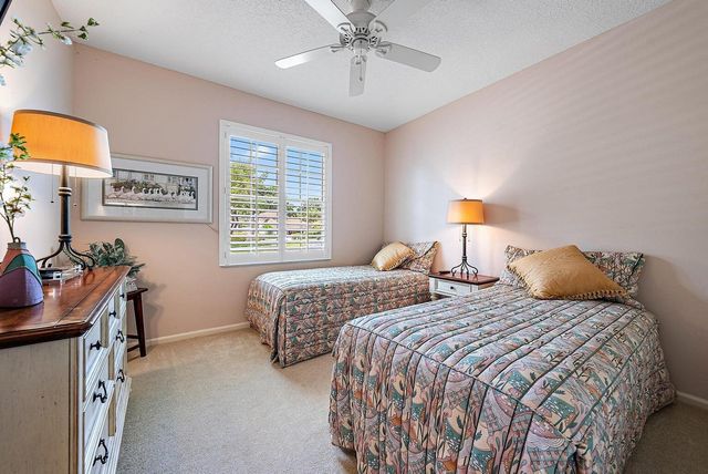 240 Eagleton Estate Boulevard, Palm Beach Gardens, FL 33418