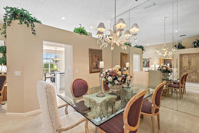 240 Eagleton Estate Boulevard, Palm Beach Gardens, FL 33418