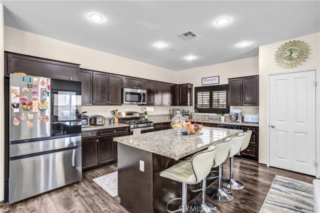 16765 Buttonwood, Fontana, CA 92336