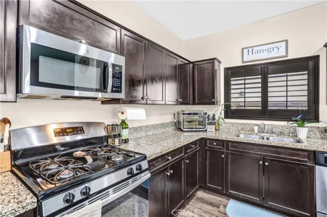 16765 Buttonwood, Fontana, CA 92336