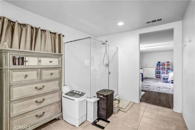 16765 Buttonwood, Fontana, CA 92336