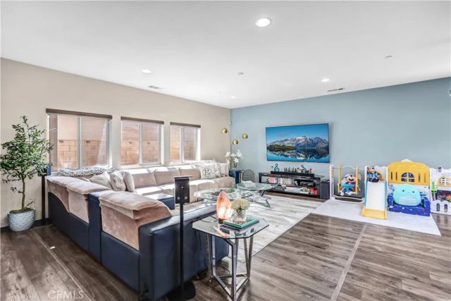 16765 Buttonwood, Fontana, CA 92336