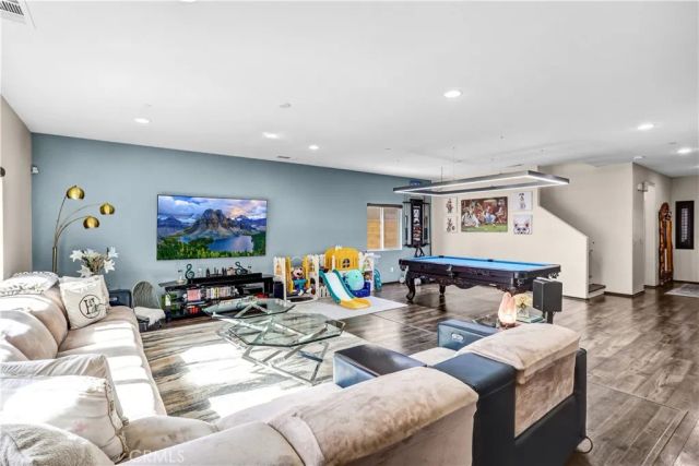 16765 Buttonwood, Fontana, CA 92336