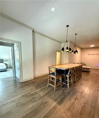 118 Thrush Drive B, Roswell, GA 30075