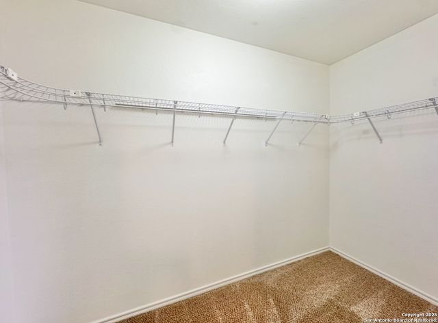22134 Goldcrest Run, San Antonio, TX 78260