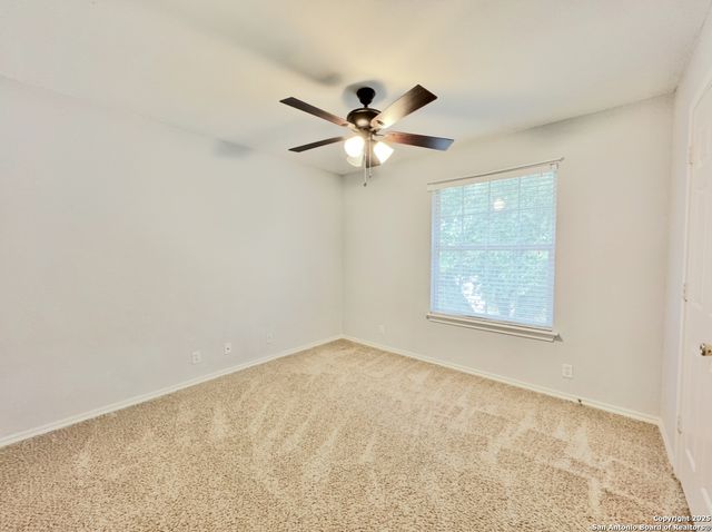 22134 Goldcrest Run, San Antonio, TX 78260