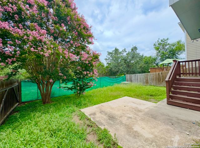 22134 Goldcrest Run, San Antonio, TX 78260