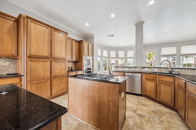 2014 Ketch Court, Seabrook, TX 77586