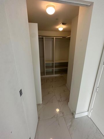 488 NE 18th Street 211, Miami, FL 33132