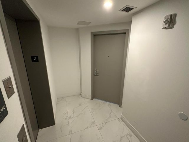 488 NE 18th Street 211, Miami, FL 33132