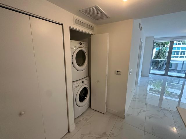 488 NE 18th Street 211, Miami, FL 33132