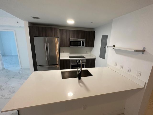 488 NE 18th Street 211, Miami, FL 33132