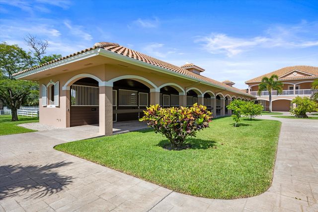 3287 Grande Road, Loxahatchee, FL 33470