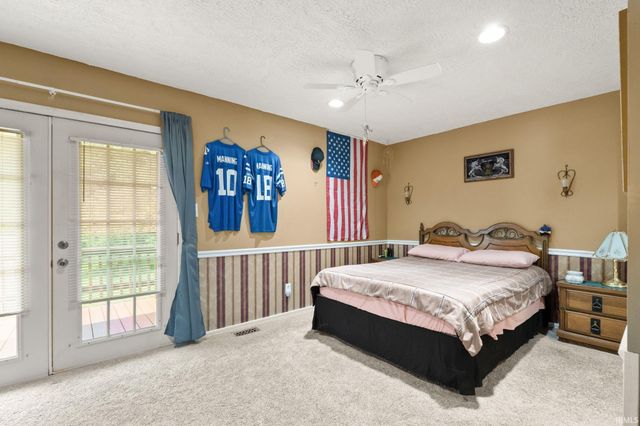 1081 E Smith Circle, Paoli, IN 47454