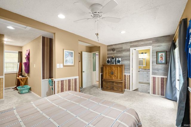 1081 E Smith Circle, Paoli, IN 47454