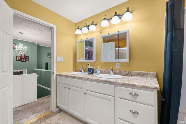1081 E Smith Circle, Paoli, IN 47454