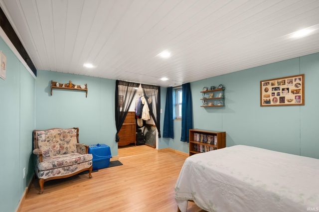 1081 E Smith Circle, Paoli, IN 47454
