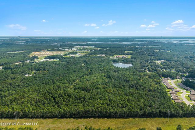 Woolmarket Road, Biloxi, MS 39532