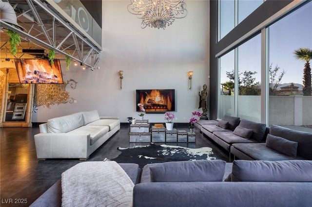 5014 Thunder River Circle, Las Vegas, NV 89148